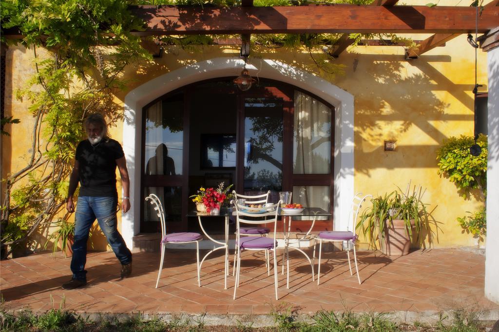 מראטיאה B&B Calandrella מראה חיצוני תמונה